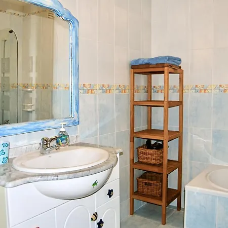 Carlos House - Beach, Sunny Balcony, Shared Pool Baleal