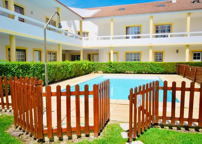 Carlos House - Beach, Sunny Balcony, Shared Pool Nyaraló *